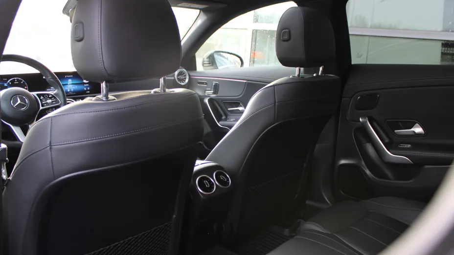 MERCEDES-BENZ CLA CLA 200 d 8G-DCT