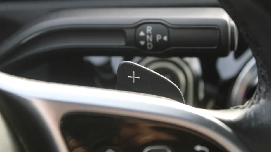 MERCEDES-BENZ CLA CLA 200 d 8G-DCT