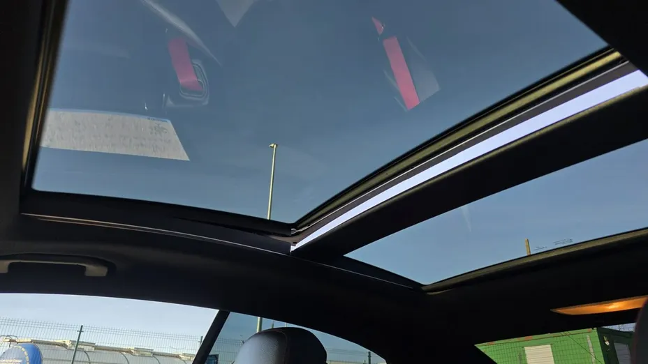 MERCEDES-BENZ E Klasa -