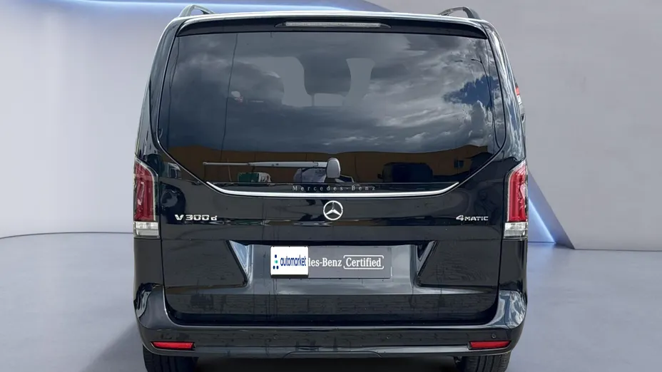 MERCEDES-BENZ V Klasa V 300 d 4-Matic 9G-Tronic Exclusive (długi)