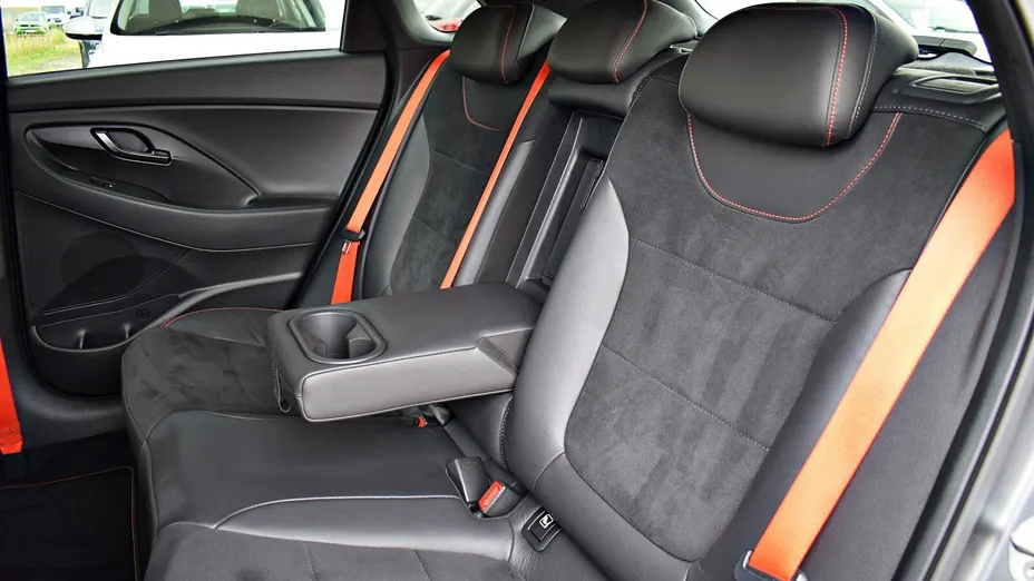 HYUNDAI i30 i30 2.0 T-GDI N Performance