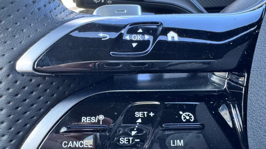 MERCEDES-BENZ CLA CLA 220 d AMG Line 8G-DCT
