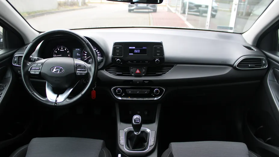 HYUNDAI i30 i30 1.5 DPI Classic +