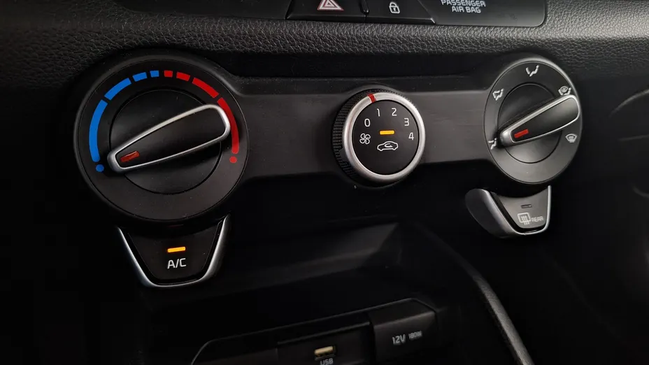 KIA Rio Rio 1.0 T-GDI M