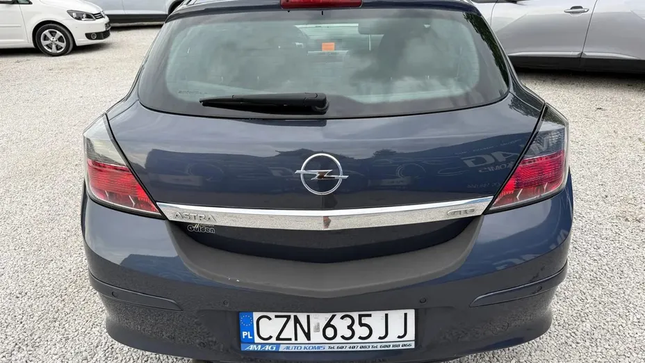 OPEL Astra -