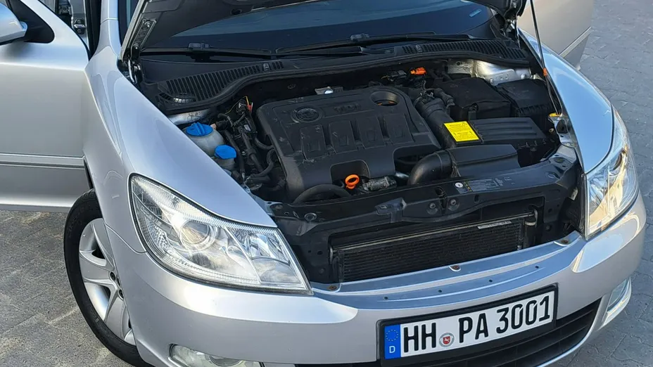 SKODA Octavia -