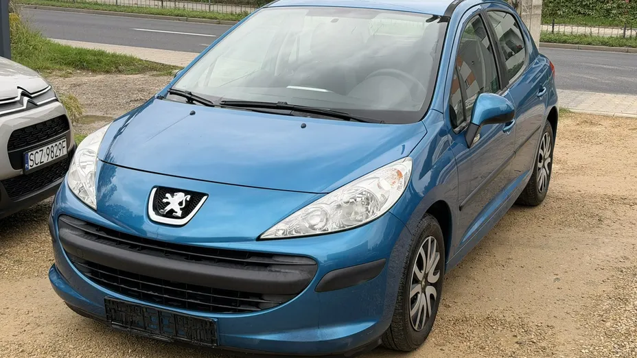 PEUGEOT 207 -