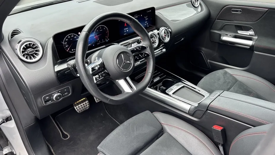 MERCEDES-BENZ B Klasa B 200 d AMG Line 8G-DCT