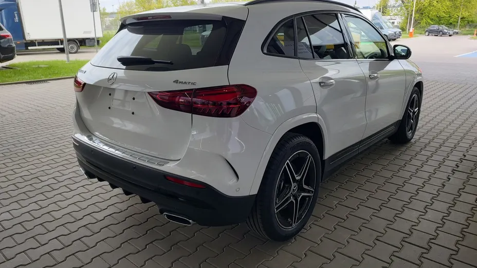 MERCEDES-BENZ GLA GLA 220 mHEV 4-Matic AMG Line 8G-DCT