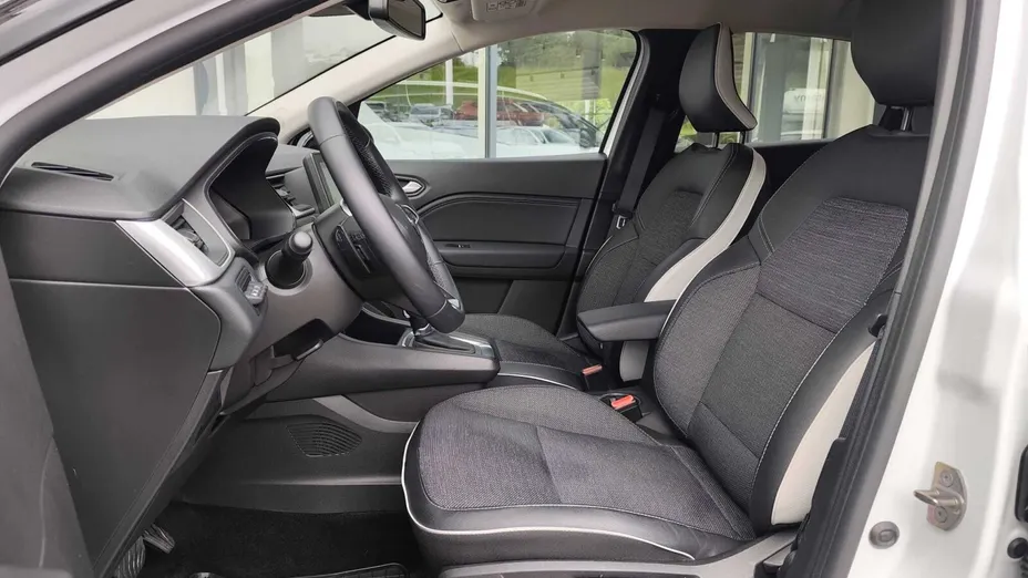RENAULT Captur Captur 1.3 TCe mHEV Techno EDC