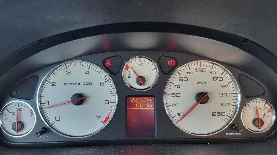 PEUGEOT 407 407 1.8 Premium