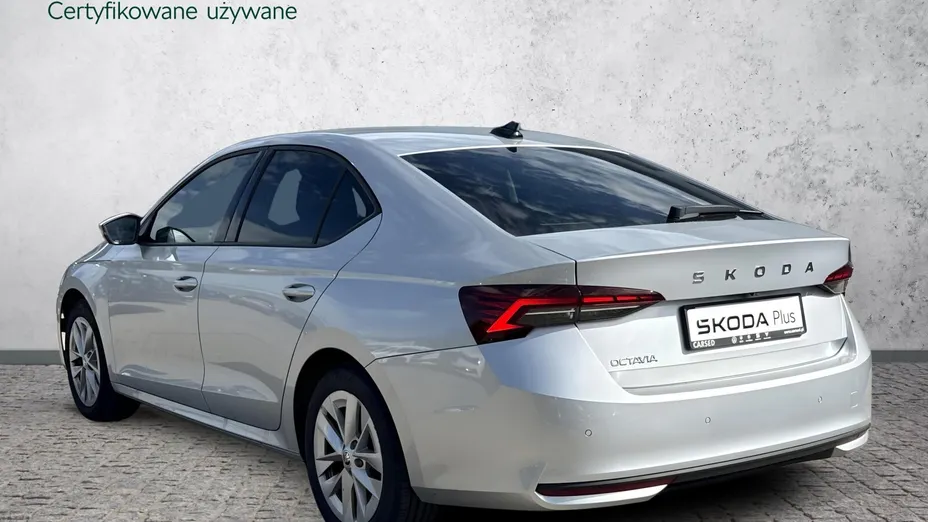 SKODA Octavia -