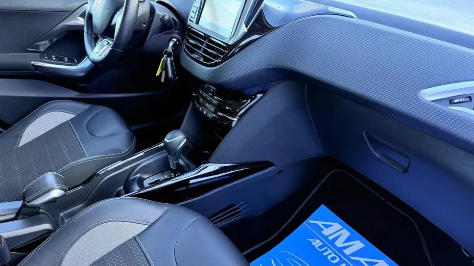 PEUGEOT 2008 -