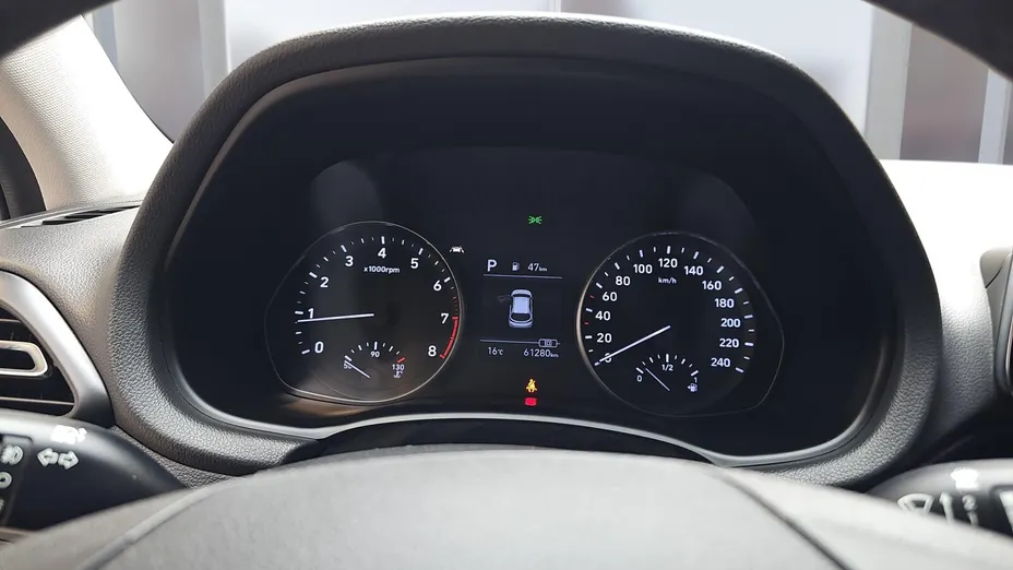 HYUNDAI i30 i30 1.5 T-GDI 48V Comfort DCT