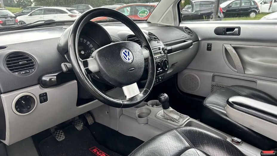 VOLKSWAGEN New Beetle Beetle 1.6 TDI