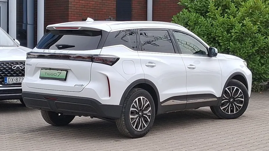 CHERY Tiggo 7 Tiggo 7 1.5 T-GDI Super Hybrid Prestige DHT