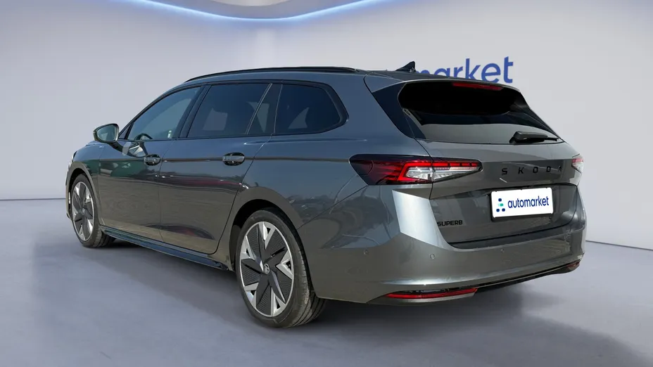 SKODA Superb Superb 1.5 TSI Plug-in Hybrid Sportline DSG Nowy