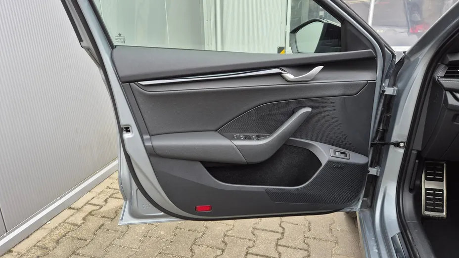 SKODA Octavia Octavia 1.5 TSI mHEV Sportline DSG