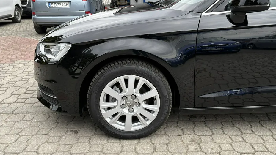 AUDI A3 -