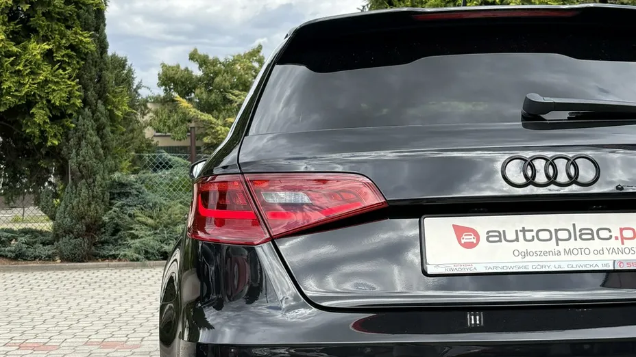 AUDI A3 Sportback -