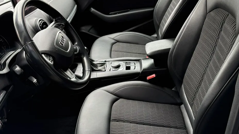 AUDI A3 -
