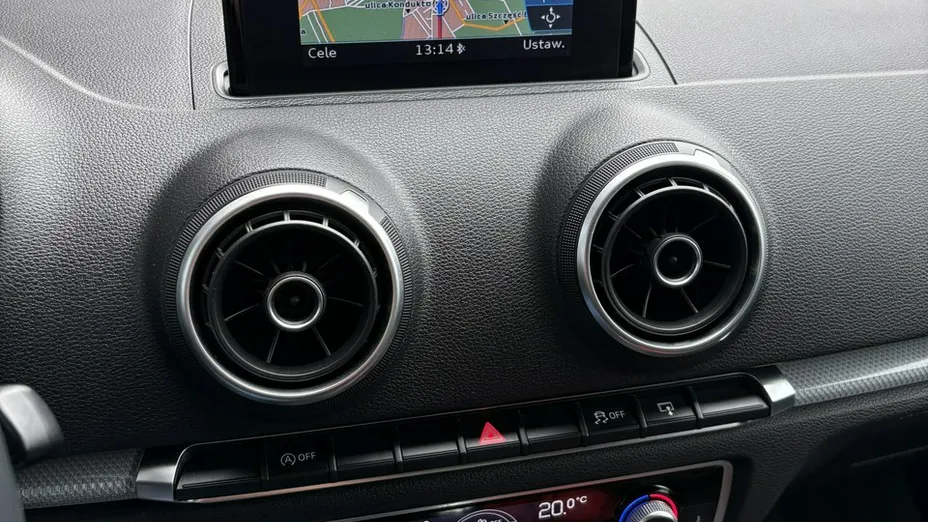 AUDI A3 -