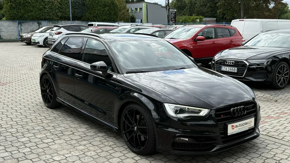 AUDI A3 Sportback -