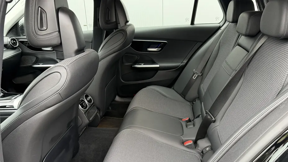 MERCEDES-BENZ C Klasa C 220 d mHEV Avantgarde