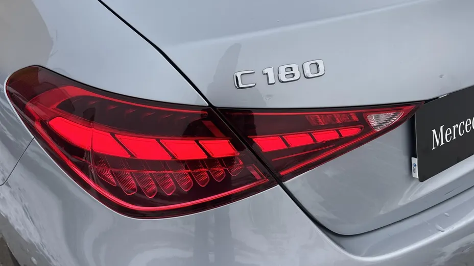MERCEDES-BENZ C Klasa C 180 mHEV AMG