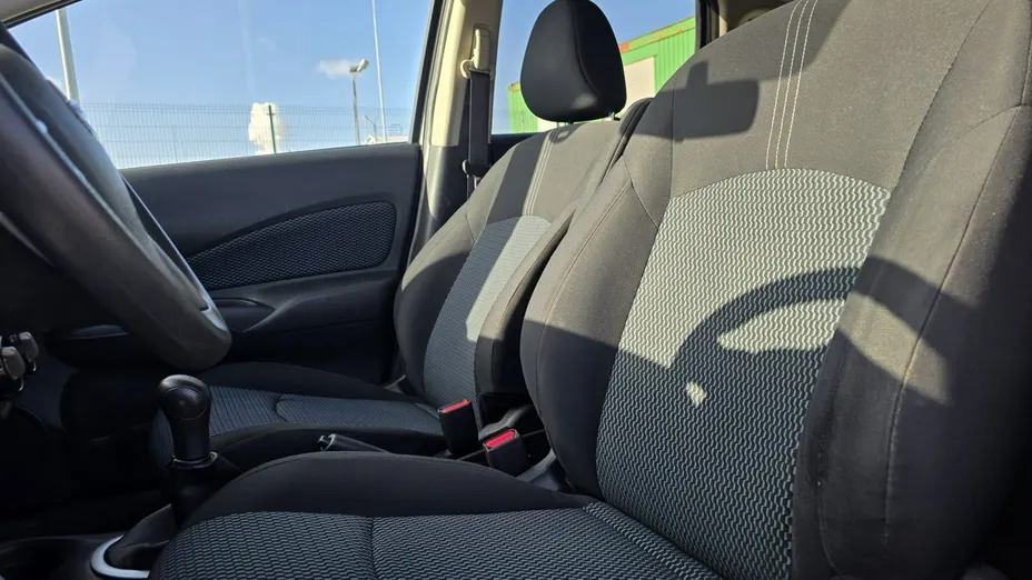 NISSAN Note -