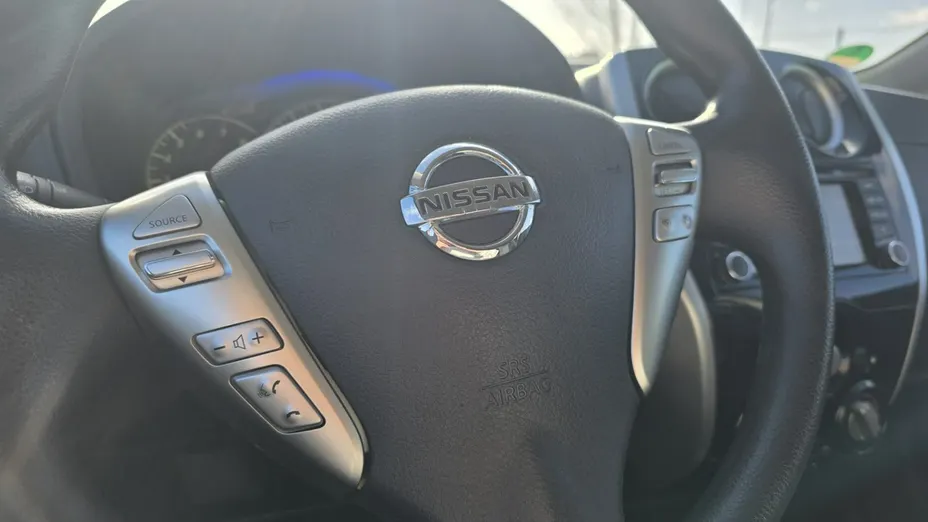 NISSAN Note -