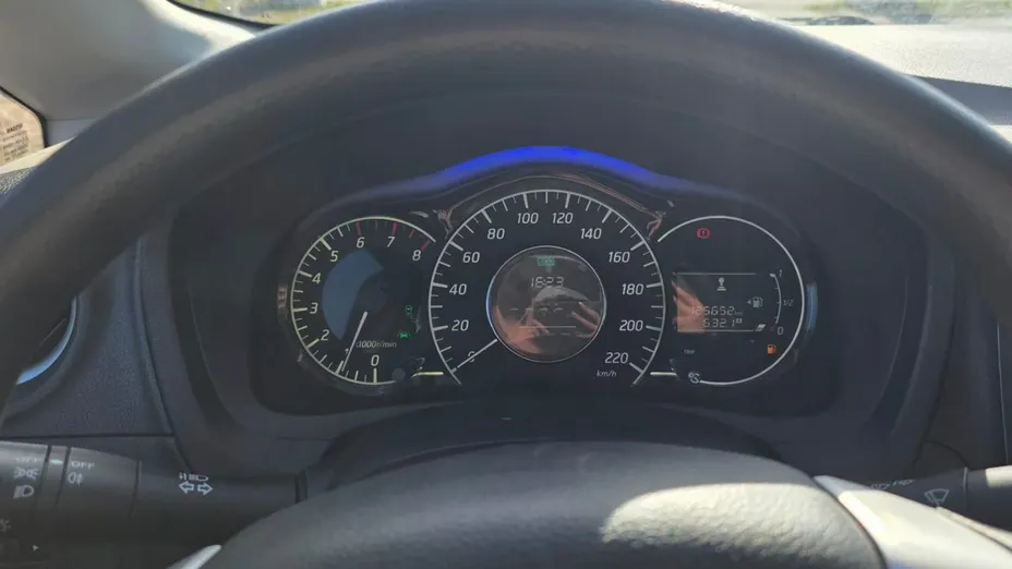 NISSAN Note -