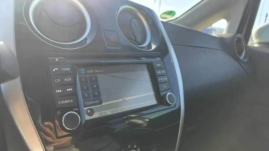 NISSAN Note -