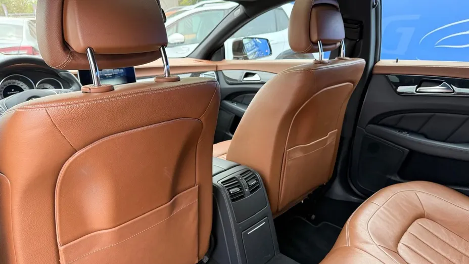 MERCEDES-BENZ CLS -