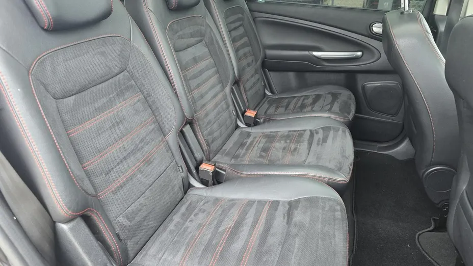 FORD S-MAX -