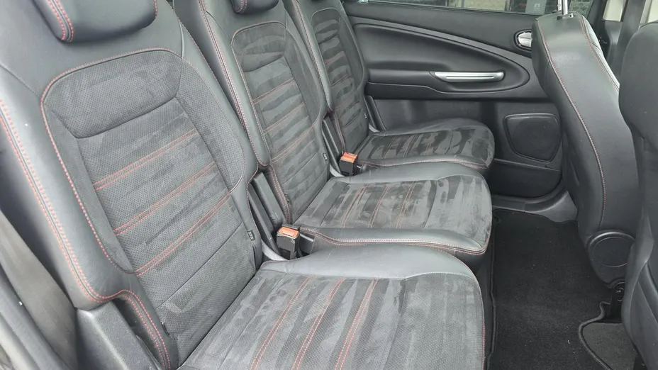 FORD S-MAX -
