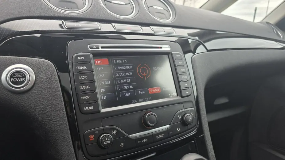 FORD S-MAX -