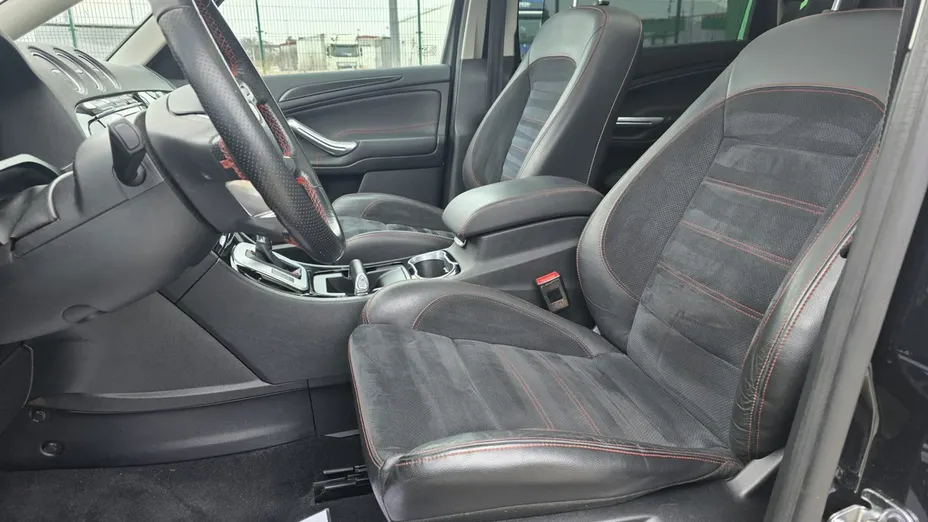 FORD S-MAX -