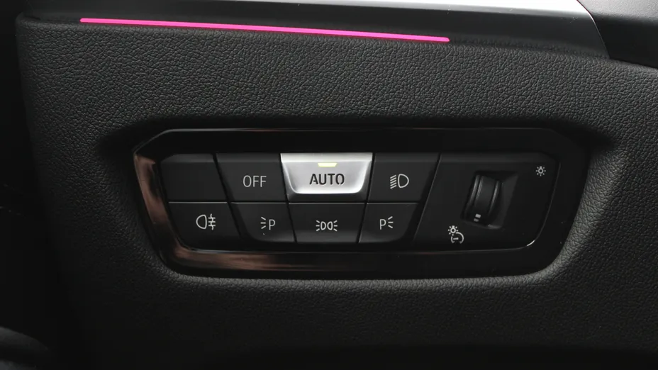 BMW Seria 3 320i xDrive aut