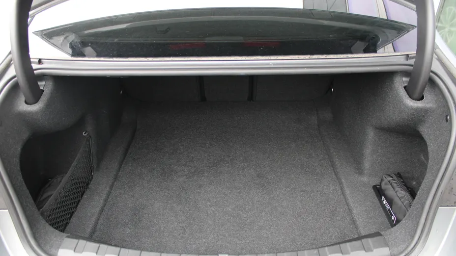 BMW Seria 3 320i xDrive aut