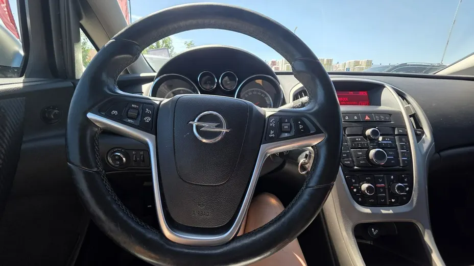 OPEL Astra -
