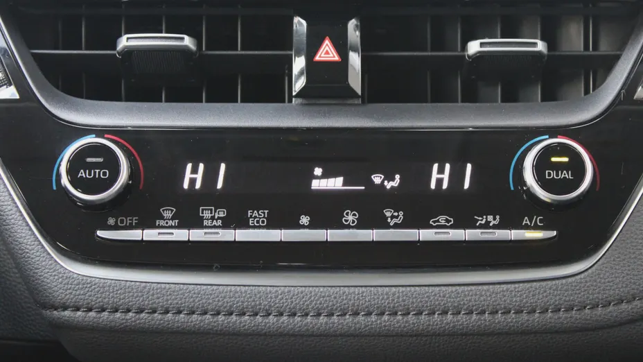 TOYOTA Corolla Corolla 1.5 Comfort