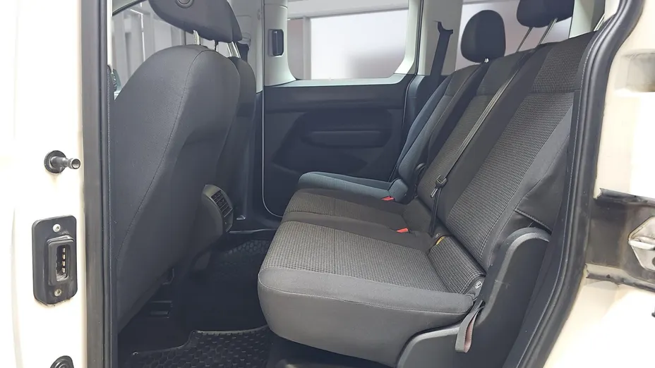 VOLKSWAGEN Caddy osobowy Caddy 2.0 TDI