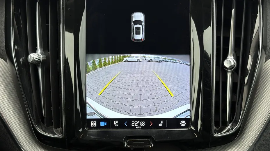 VOLVO XC60 XC60 B4 D Plus Bright aut