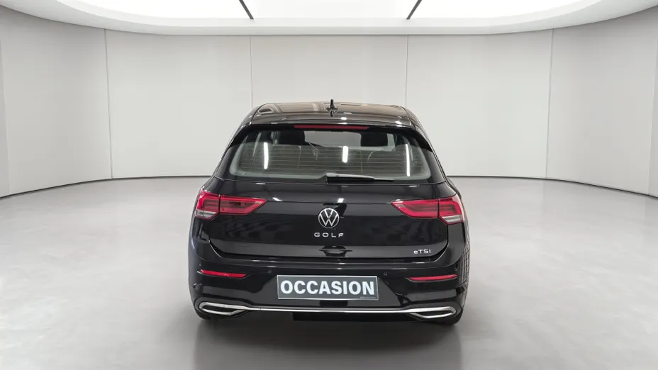 Volkswagen Golf -