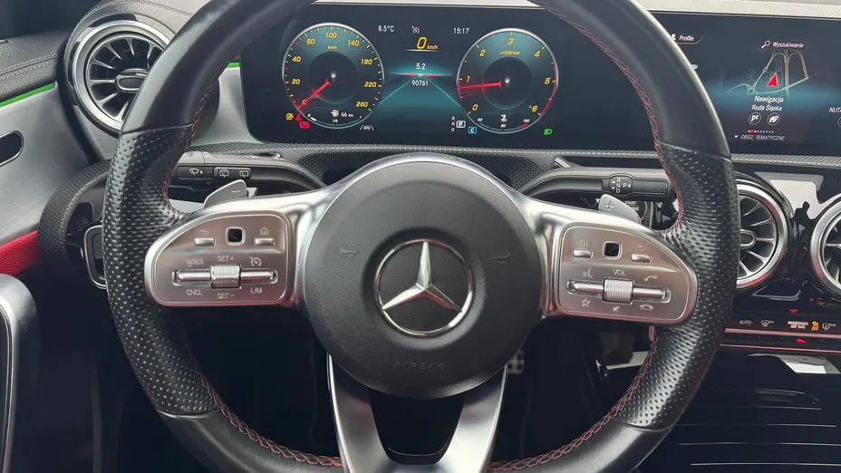 MERCEDES-BENZ A Klasa A 220 d AMG Line 8G-DCT