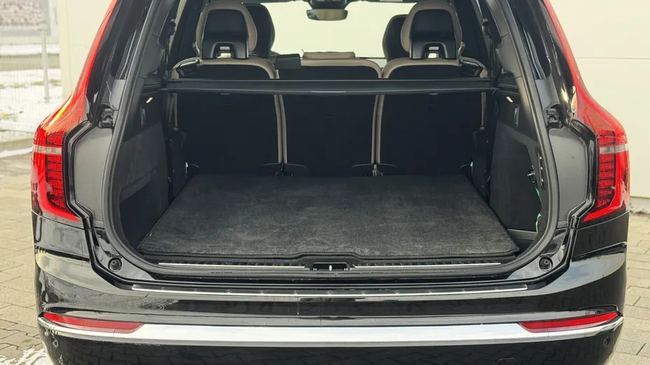 VOLVO XC90 XC90 T8 AWD Plug-In Hybrid Ultra Bright 7os aut