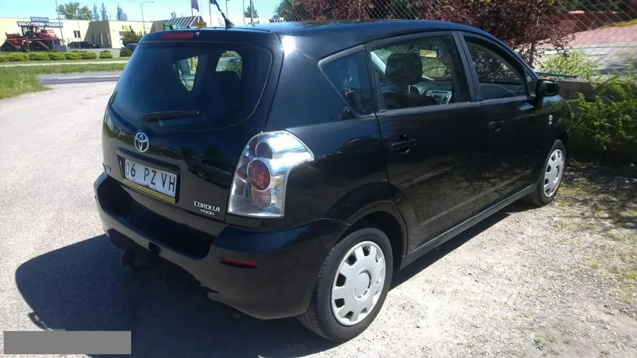 TOYOTA Corolla Verso -