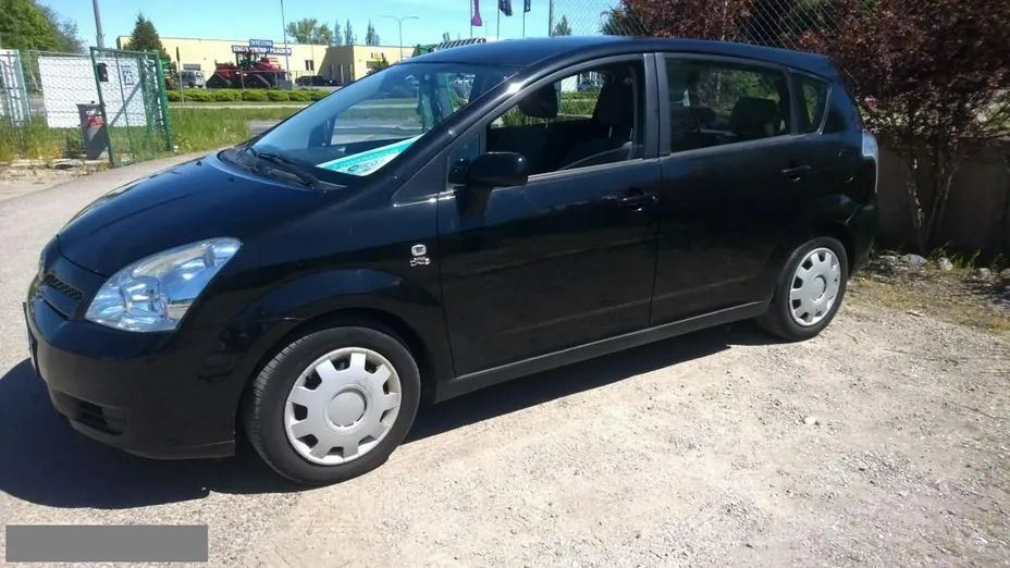 TOYOTA Corolla Verso -