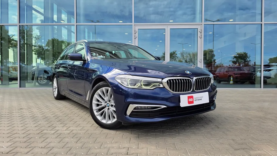 BMW Seria 5 530d Luxury Line aut